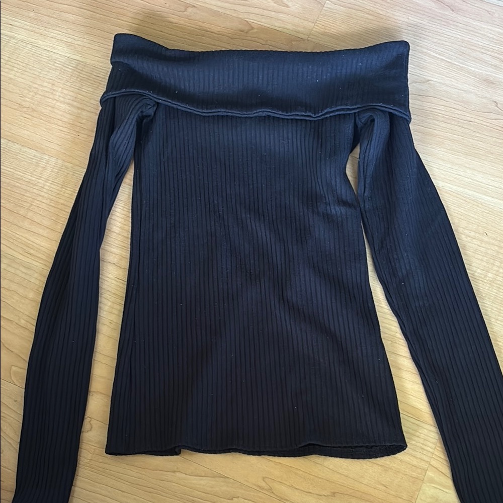Abercrombie and Fitch Black Off-Shoulder Ribbed Top
